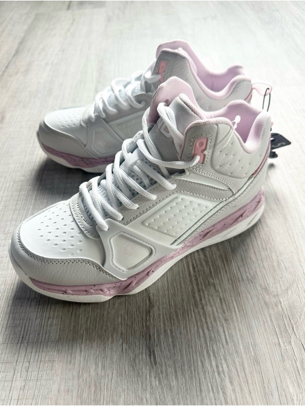 White & Pink And1 Girls